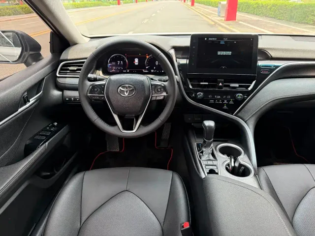 Toyota Camry 2021 2.5S Feng Shang Edition — Фото автомобиля 3
