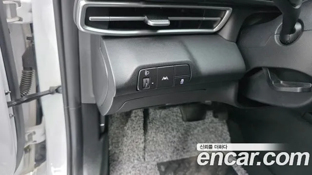 Hyundai AVANTE Avante (CN7) — Фото автомобиля 12
