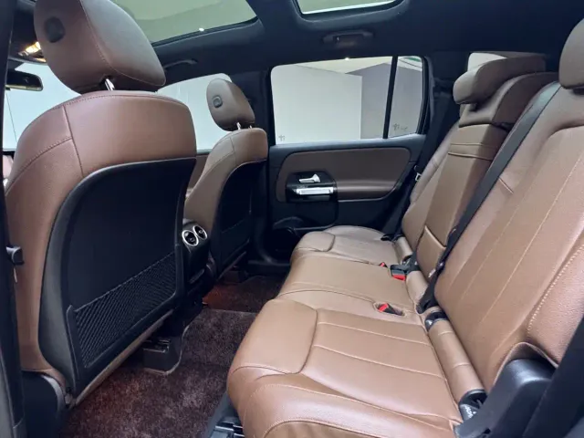 Mercedes-Benz GLB-Class — Фото автомобиля 21
