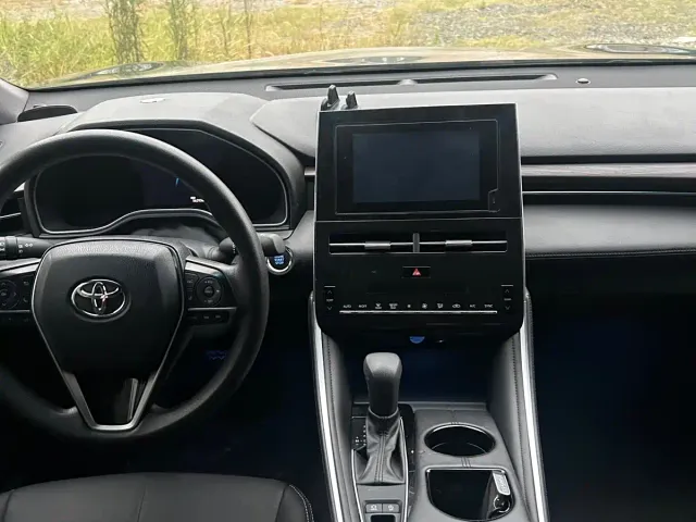Toyota Avalon — Фото автомобиля 6