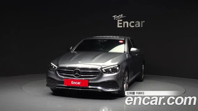 Mercedes-Benz E-Class E-класс W213 E350 4MATIC Avantgarde — Фото автомобиля 3