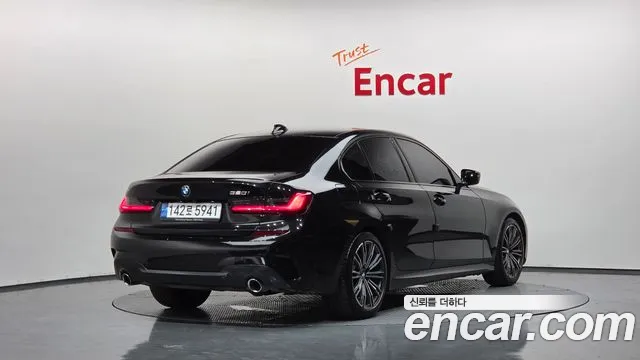BMW 3-Series 3 серия (G20) 320i M Sport — Фото автомобиля 2