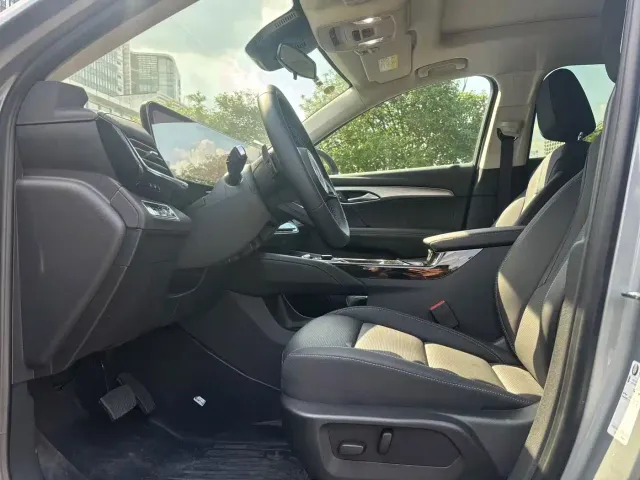 Buick Envision S — Фото автомобиля 4