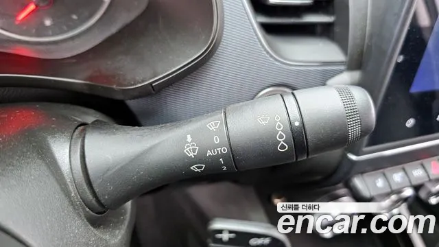 Renault-KoreaSamsung XM3 — Фото автомобиля 16