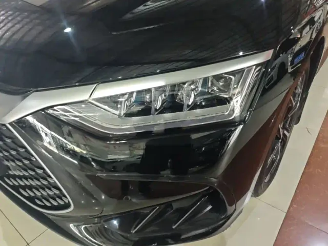 BYD Han — Фото автомобиля 23
