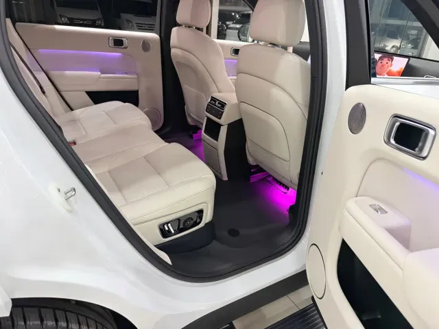 Li Auto L7 — Фото автомобиля 8