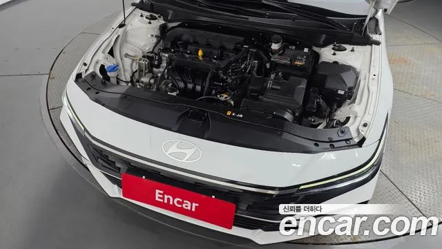 Hyundai Avante CN7 — Фото автомобиля 6