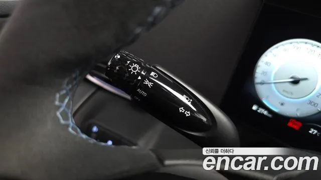 Hyundai AVANTE — Фото автомобиля 25