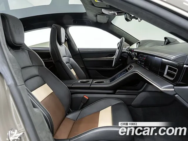 Porsche Taycan Taycan Khan — Фото автомобиля 15