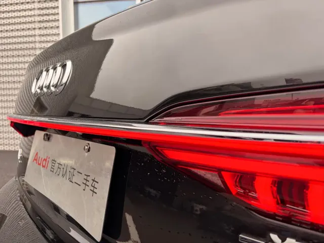 Audi A6L — Фото автомобиля 6