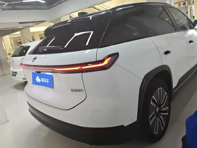 Nio ES7 — Фото автомобиля 3