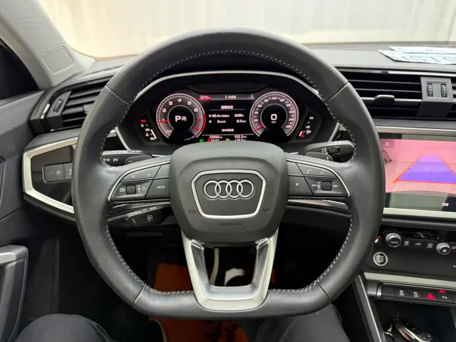 Audi Q3 — Фото автомобиля 7