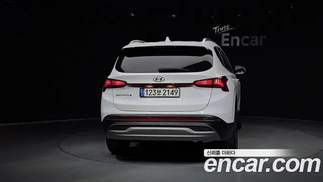 Hyundai Santafe Новый Santa Fe Бензин 2.5T 2WD — Фото автомобиля 4