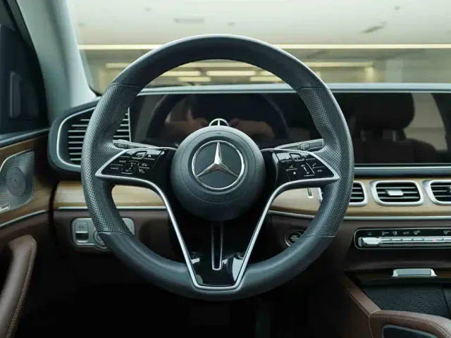 Mercedes-Benz GLE-Class — Фото автомобиля 15