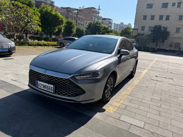 Фотография автомобиля — BYD Qin PLUS
