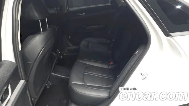 Kia K5 Новый K5 3 поколение 2.0 LPi(Для проката) — Фото автомобиля 12