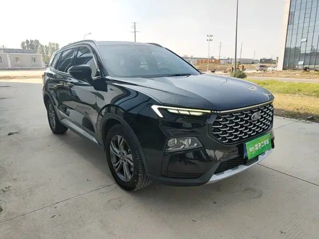 Ford Lingrui — Фото автомобиля 3