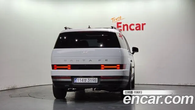 Hyundai Santa Fe — Фото автомобиля 4
