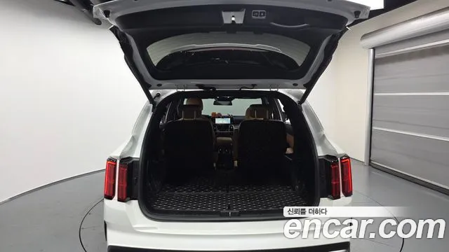 Kia Sorento Sorento 4-е поколение Дизель 2.2 2WD — Фото автомобиля 19