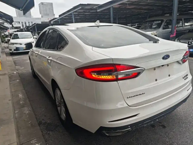 Ford Mondeo 2020 EcoBoost 180 Fashion — Фото автомобиля 4