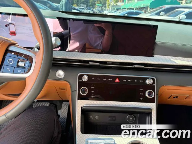 Genesis GV80 — Фото автомобиля 8