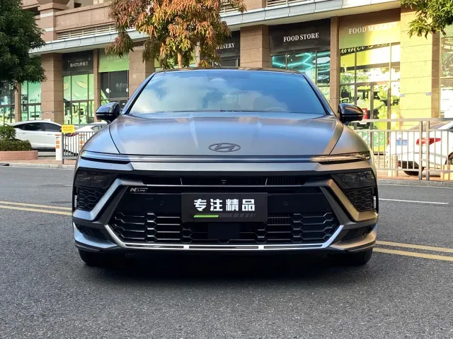 Hyundai Sonata — Фото автомобиля 2