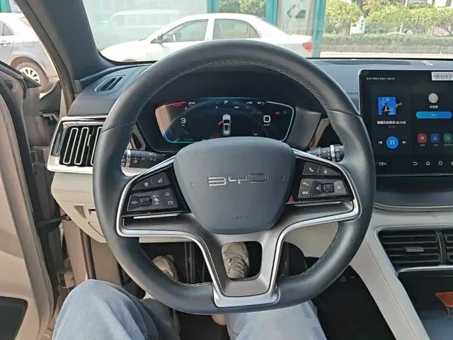 BYD Song PLUS — Фото автомобиля 6