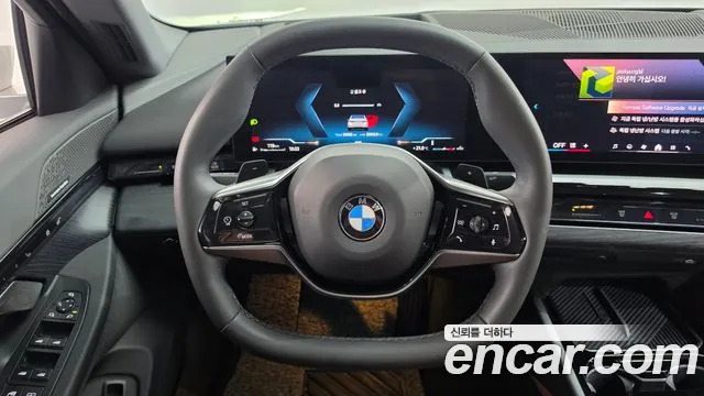 BMW 5 Series G60 — Фото автомобиля 19