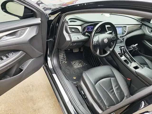Buick LaCrosse — Фото автомобиля 11