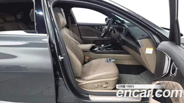 Kia K8 Hybrid — Фото автомобиля 16