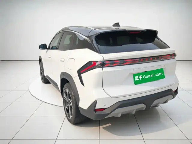 Geely Galaxy L7 — Фото автомобиля 4