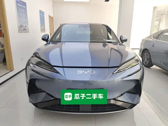 BYD Sealion 07 EV — Фото автомобиля 2