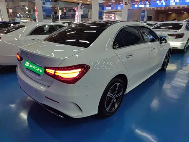 Mercedes-Benz A-Class — Фото автомобиля 6