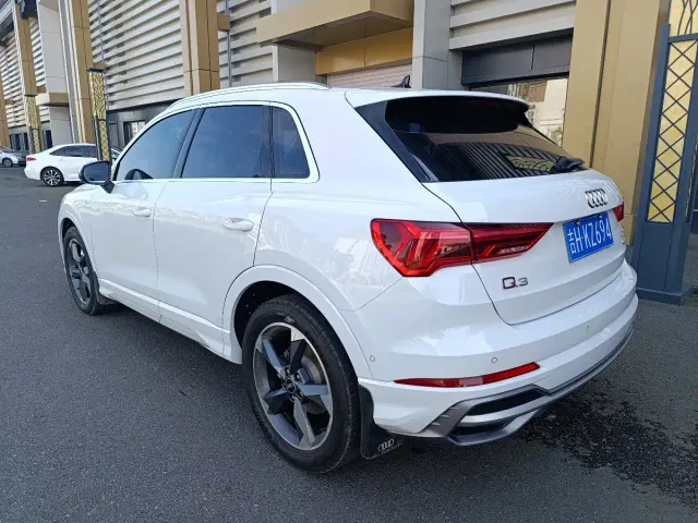 Audi Q3 — Фото автомобиля 5