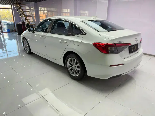 Honda Civic — Фото автомобиля 6