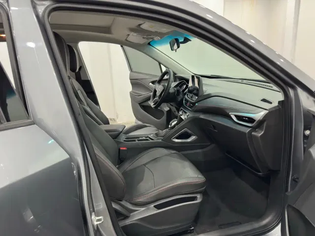 Chevrolet Orlando — Фото автомобиля 4