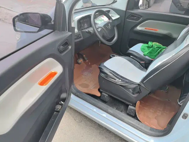 Wuling Hongguang Mini EV — Фото автомобиля 17