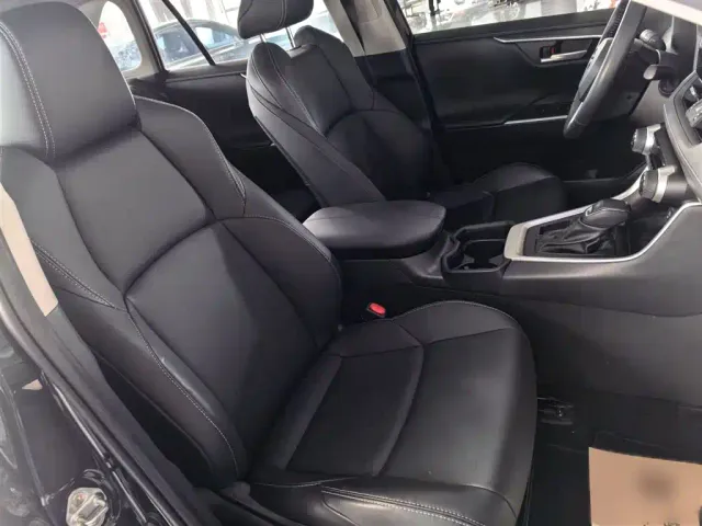 Toyota Wildlander — Фото автомобиля 2
