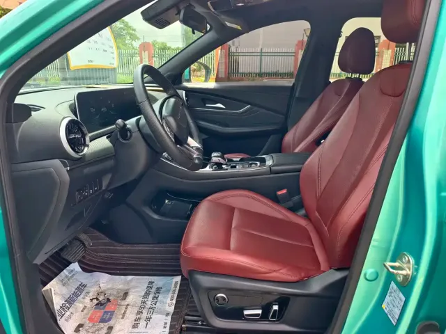 Dongfeng Fengxing Fengxing T5 EVO 2021 1.5TD DCT Diamond Edition — Фото автомобиля 4