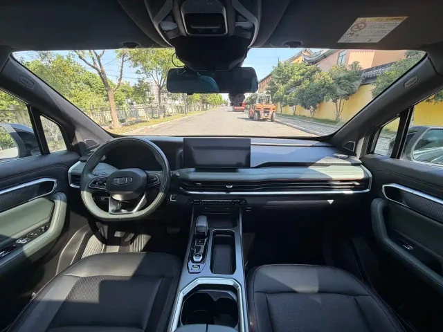 Geely Haoyue L — Фото автомобиля 5