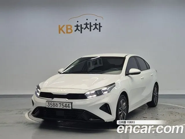 Фотография автомобиля — Kia K3 2nd Gen