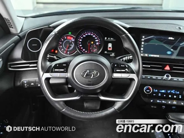 Hyundai Avante CN7 — Фото автомобиля 13