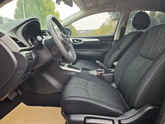 Nissan Sylphy — Фото автомобиля 4