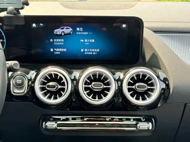 Mercedes-Benz EQA — Фото автомобиля 7