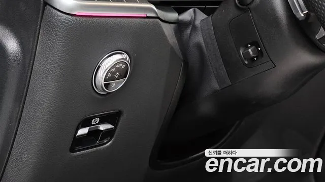 Mercedes-Benz GLC-Class — Фото автомобиля 13