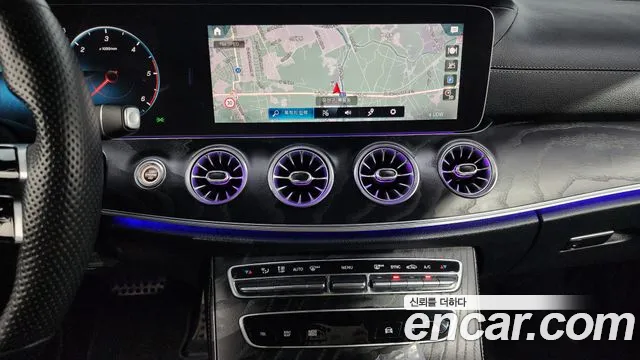 Mercedes-Benz CLS-Class — Фото автомобиля 14