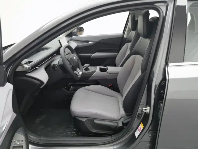 Changan Eado — Фото автомобиля 10