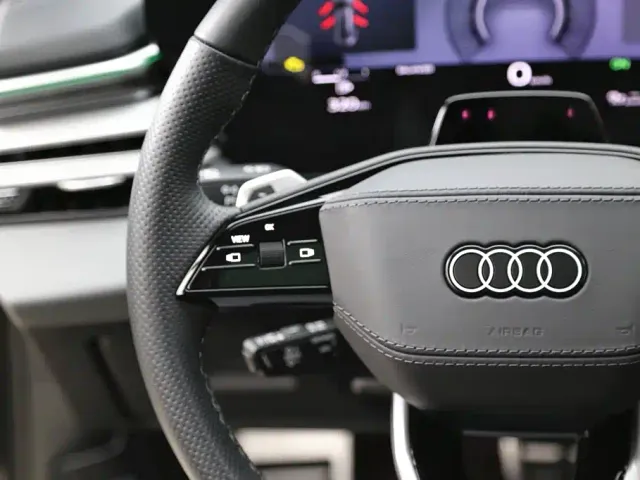Audi A6L — Фото автомобиля 16
