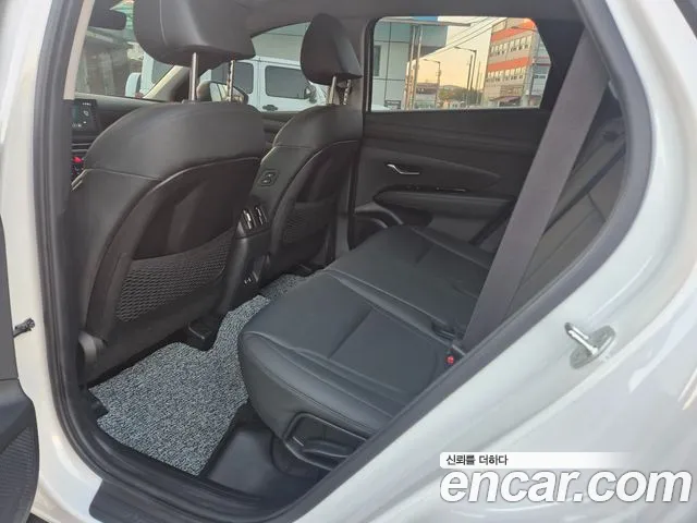 Hyundai Tucson NX4 — Фото автомобиля 10