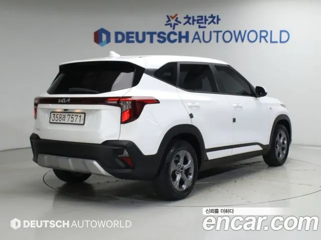 Kia Seltos New — Фото автомобиля 4